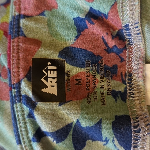 REI Northway Floral Womens SZ M A-line Skirt Stretch Red Blue Green - Picture 10 of 10